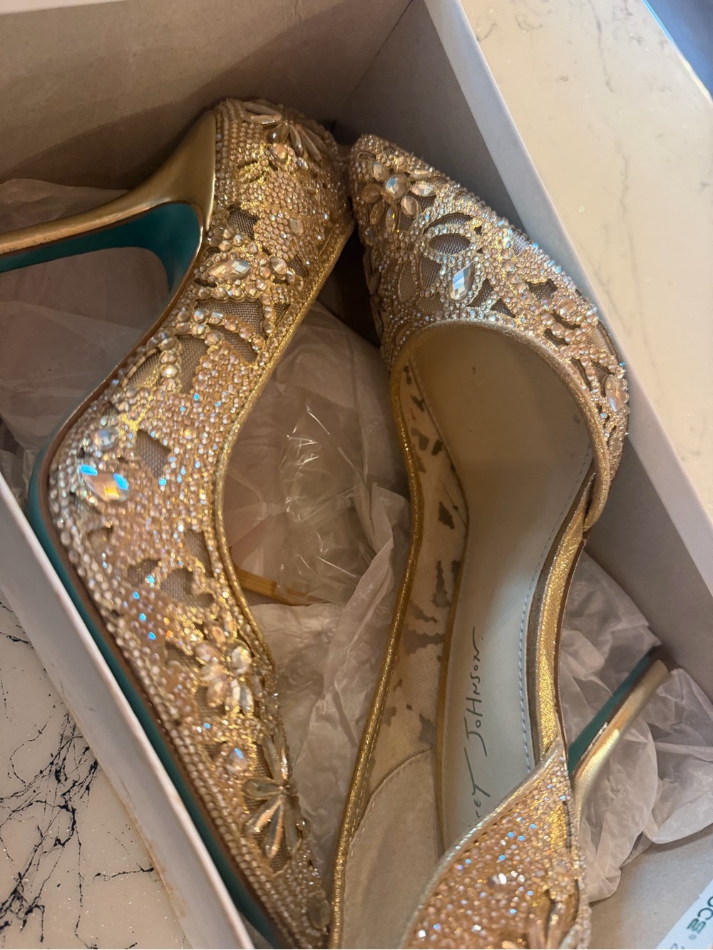 Betsey Johnson Embellished Gold High Heel Pumps - Women's Evening Shoes size 9 - Picture 4 of 14